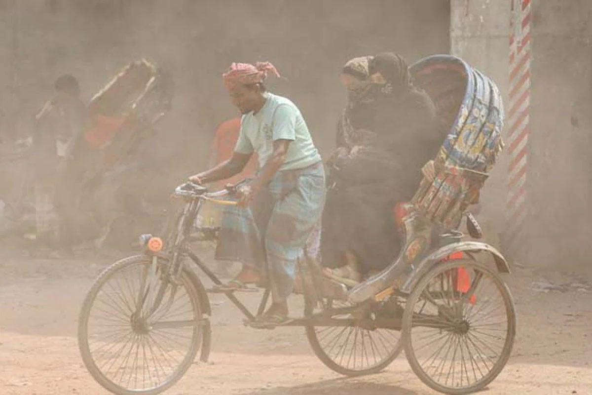 ঢাকার বাতাস আজ ‘সহনীয়’