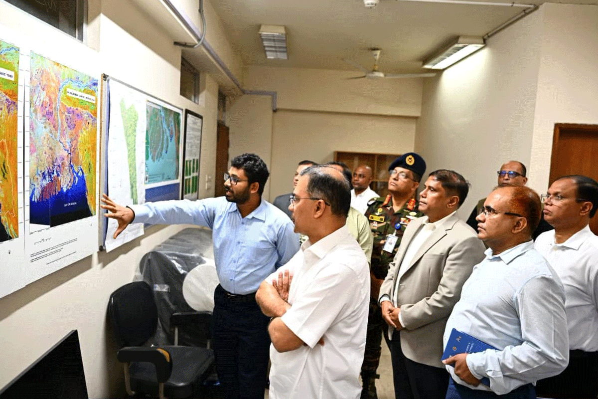 মহাকাশ গবেষণায় আধুনিক ও স্বনির্ভর প্রতিষ্ঠান গড়ার নির্দেশ প্রধানমন্ত্রীর