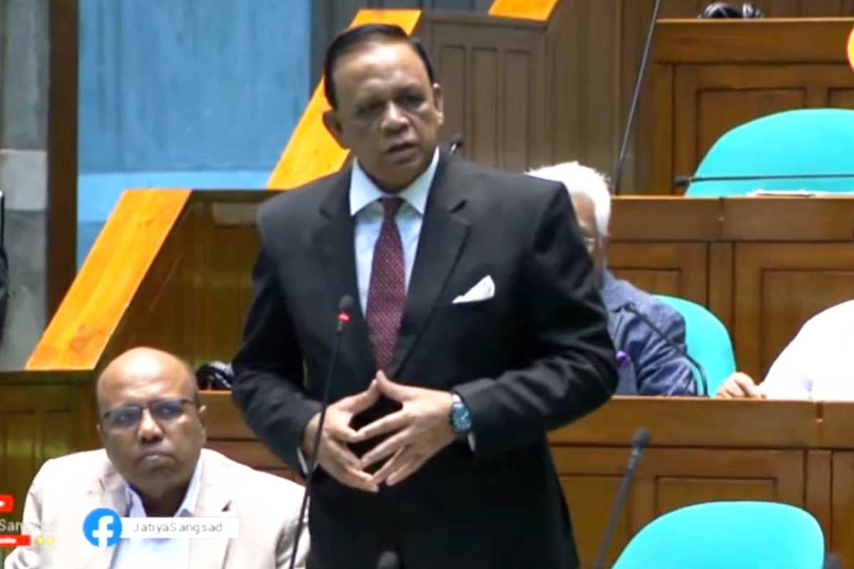 ৫০০ ও ১০০০ টাকার নোট সাময়িকভাবে বাতিলের প্রস্তাব খোকনের