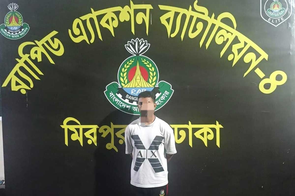 রাজশাহীতে স্কুলশিক্ষক বাবা হত্যার ঘটনায় ছেলে গ্রেপ্তার
