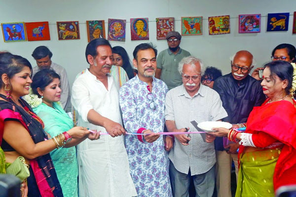 ‘উইন্টার লাইট অন ক্যানভাস’ চিত্রপ্রদর্শনী