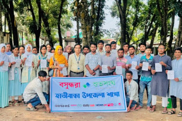 হাতীবান্ধায় ডেঙ্গু প্রতিরোধে বসুন্ধরা শুভসংঘের সচেতনতামূলক ক্যাম্পেইন