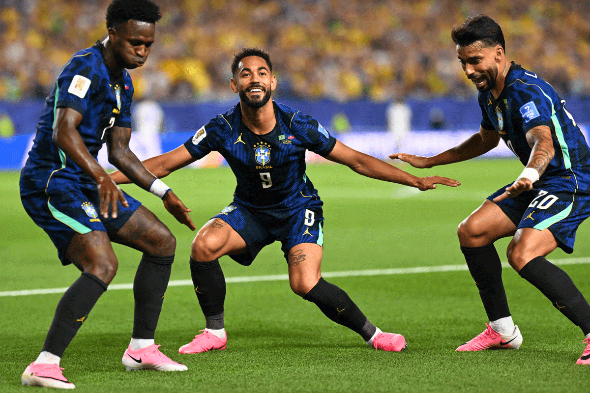 বিশ্বকাপ শেষে অস্ট্রেলিয়ায় প্রীতি ম্যাচ খেলবে ভিনিরা