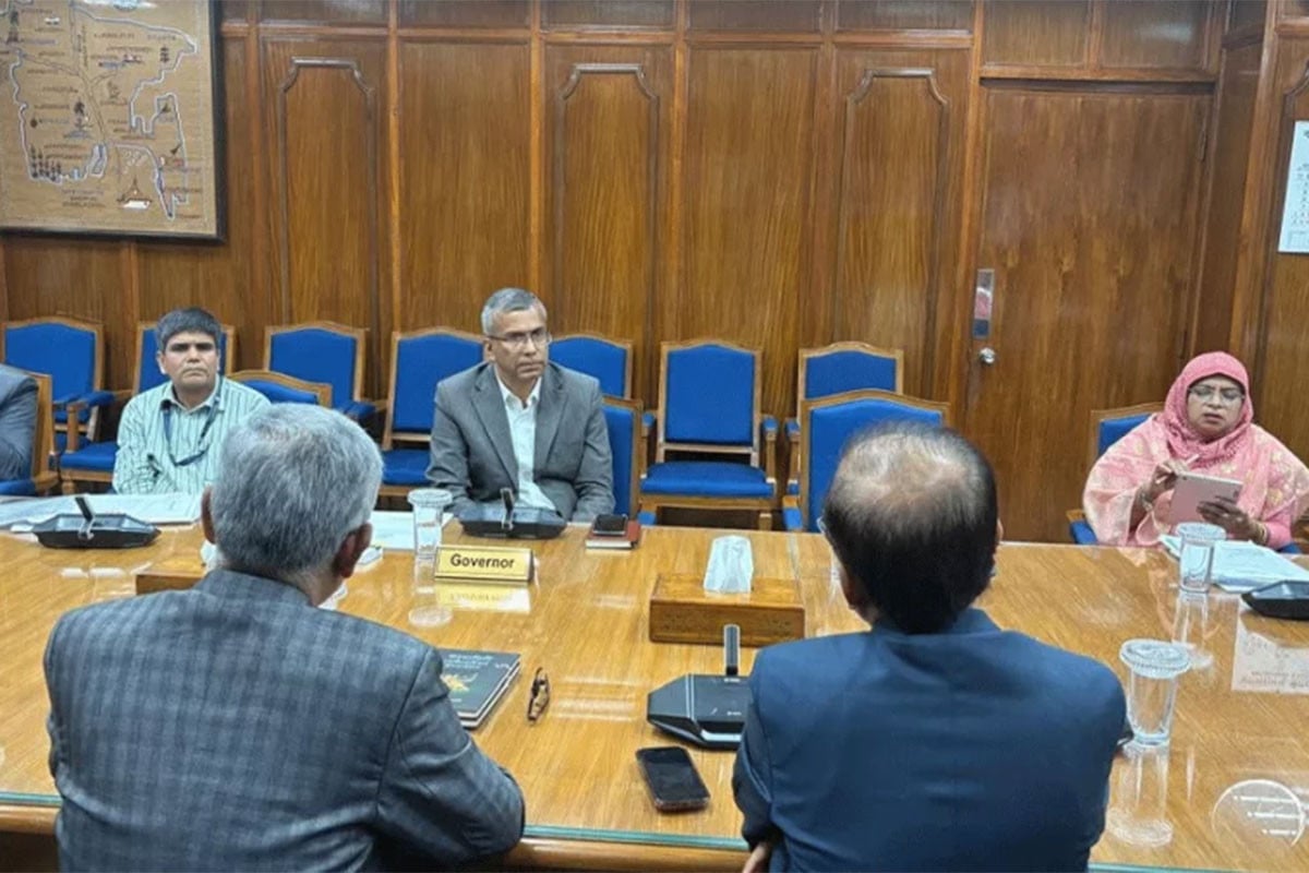 শক্তিশালী পুঁজিবাজার গড়ে তোলার ওপর জোর গভর্নরের