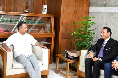 ডিজিটাল সেবা আরও সহজলভ্য করার আহ্বান প্রধানমন্ত্রীর
