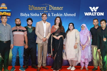 তাসকিন-মিমের সঙ্গে এক টেবিলে ওয়ালটনের ২৪ সৌভাগ্যবান ক্রেতা