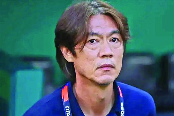 দক্ষিণ কোরিয়ার কোচকে হত্যার হুমকি