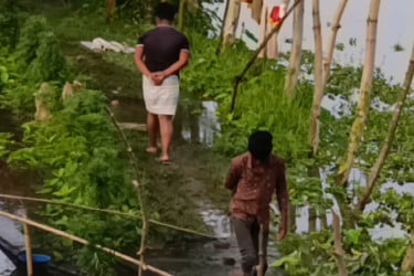 দুধকুমার নদের পানি এখনো বিপৎসীমার ওপরে, বন্যা পরিস্থিতি অপরিবর্তিত