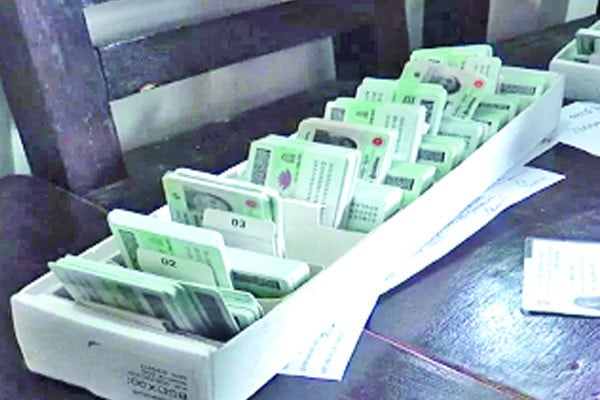 এখনো স্মার্ট কার্ডের বাইরে সাড়ে ৫ কোটি ভোটার