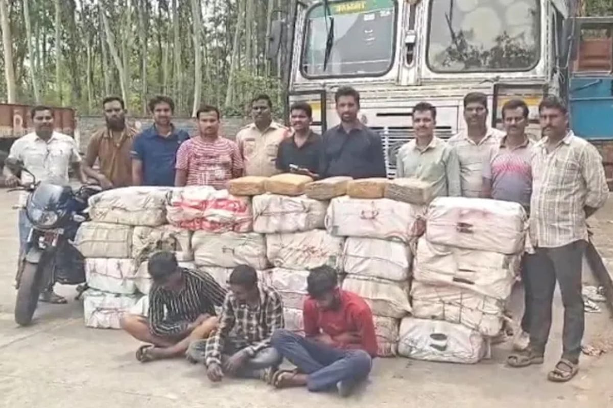 ‘পুষ্পা’র নকল করে বাস্তবে ফ্লপ, পুলিশের অ্যাকশনে কারাগারে ৩ মাদক কারবারি
