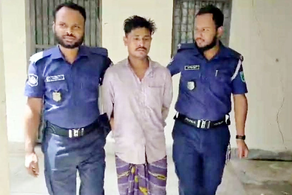 ফুটবল খেলা দেখা নিয়ে তর্ক, ভাইয়ের ছুরিকাঘাতে ভাই খুন