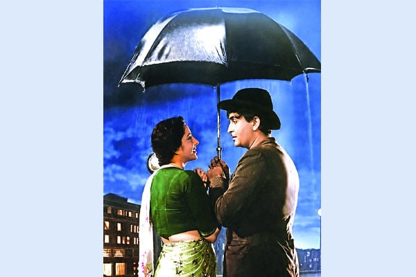 প্রযুক্তির চোখে