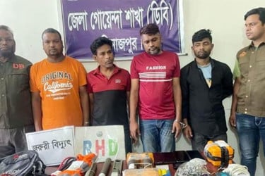 দিনাজপুরে আন্তঃজেলা ডাকাত দলের চার সদস্য গ্রেপ্তার