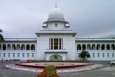 ৩২ হাজার প্রাথমিক বিদ্যালয়ে প্রধান শিক্ষক নিয়োগে বাধা নেই