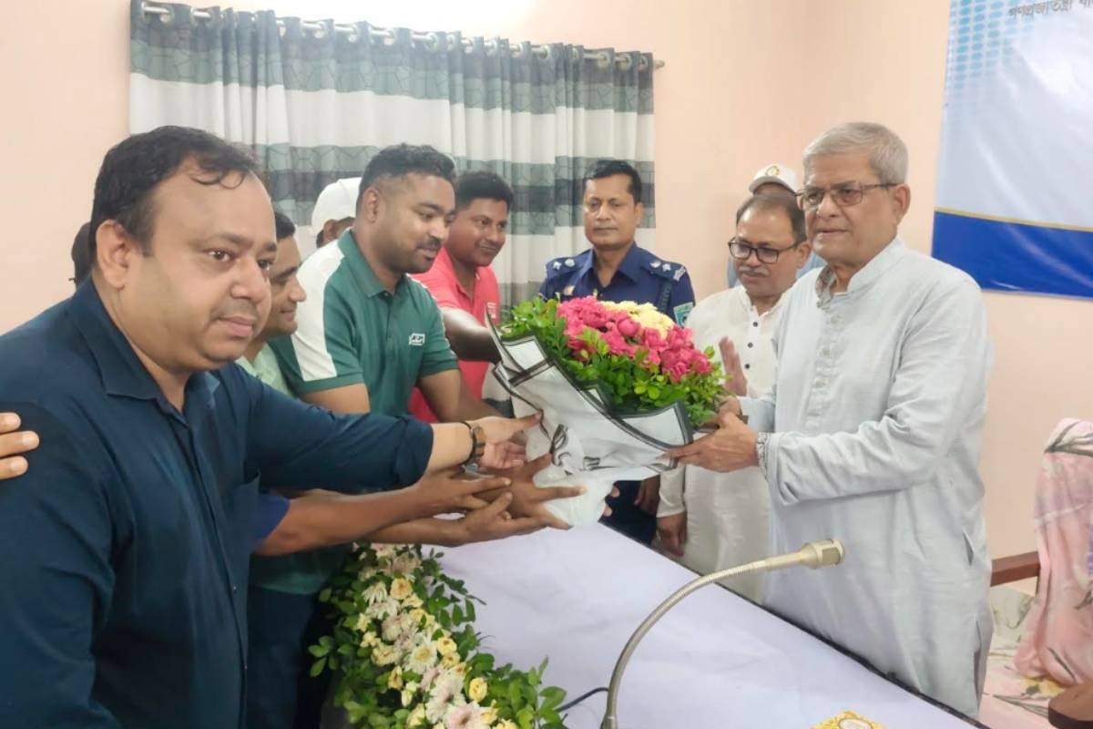 গণমাধ্যম শক্তিশালী হলে গণতন্ত্র শক্তিশালী হয়: মির্জা ফখরুল