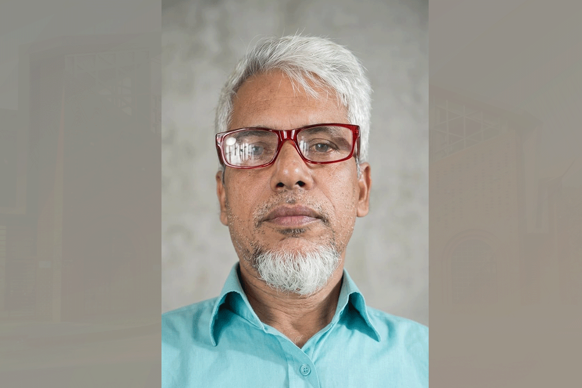 কলা খাওয়ার লোভ দেখিয়ে শিক্ষার্থীকে ধর্ষণ চেষ্টার অভিযোগ
