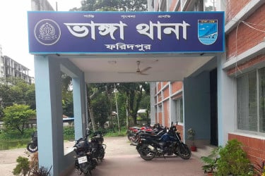 ১১ জনকে আসামি করে হত্যা মামলা করলেন বাবা