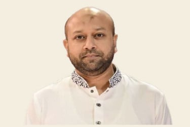 ১০০ কোটি টাকা ক্ষতিপূরণ দাবি, ব্যারিস্টার ফুয়াদকে আইনি নোটিশ