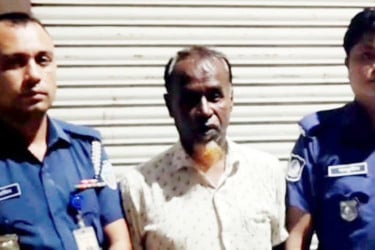 ফুটপাতে ঘুমন্ত নারীকে ধর্ষণ, অভিযুক্ত খোকন আটক