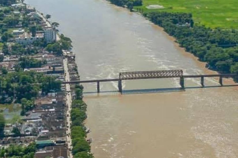 বন্যায় ফুঁসছে সুরমা-কুশিয়ারা