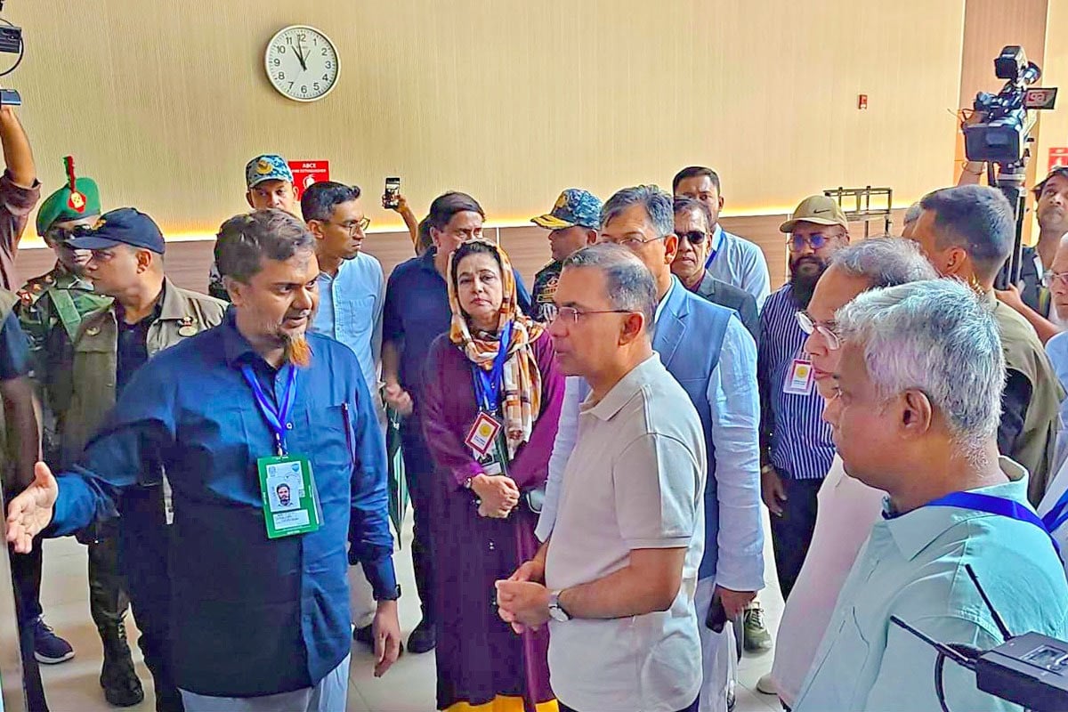মাতারবাড়ি কয়লা বিদ্যুৎকেন্দ্র পরিদর্শন করেছেন প্রধানমন্ত্রী