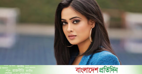‘অন্য মহিলাকে অপমান করে বাড়ি ফেরেন কীভাবে?’ হেনস্থা নিয়ে সরব শ্বেতা তিওয়ারি