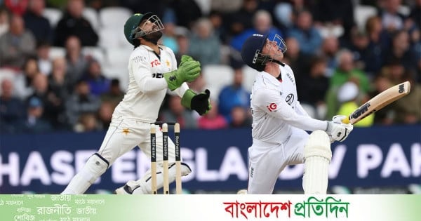 বড় লিডে পাকিস্তানকে চেপে ধরেছে ইংল্যান্ড - bd