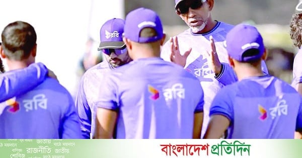 পাঁচ দিনই ভালো খেলতে চান নাজমুল - bd