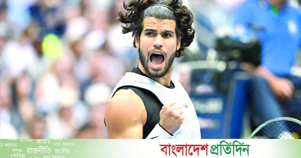 কোর্টে ফিরেই সেরা ছন্দে