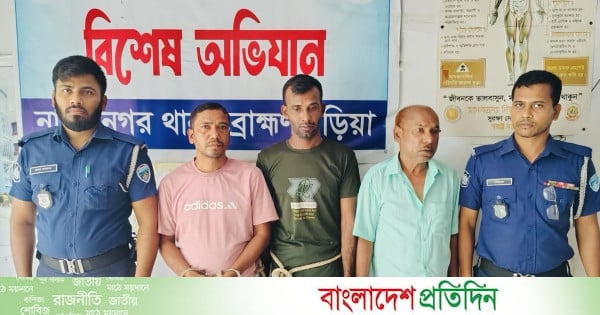 অভিষেকের বাড়ির গেটে ধাক্কা, পুলিশকর্মীকে ফের চাকরিতে বহালির নির্দেশ হাইকোর্টের