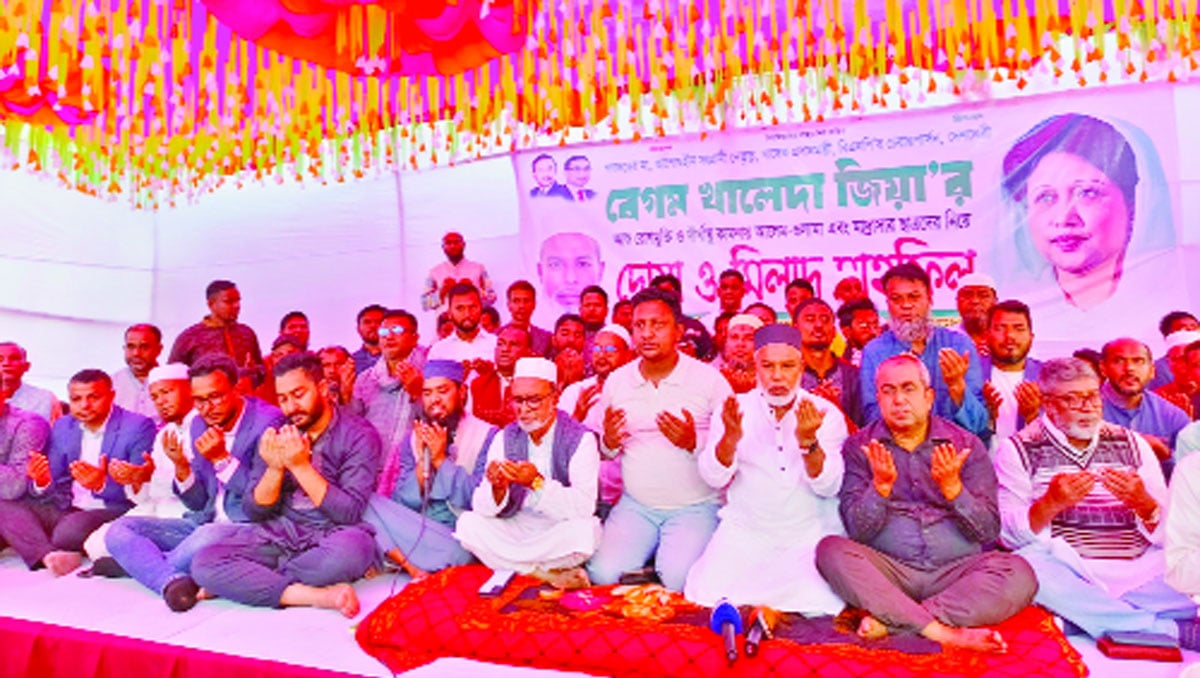 (২) নারায়ণগঞ্জের সিদ্দিরগঞ্জে আলেম ওলামা ও মাদ্রাসা শিক্ষার্থী