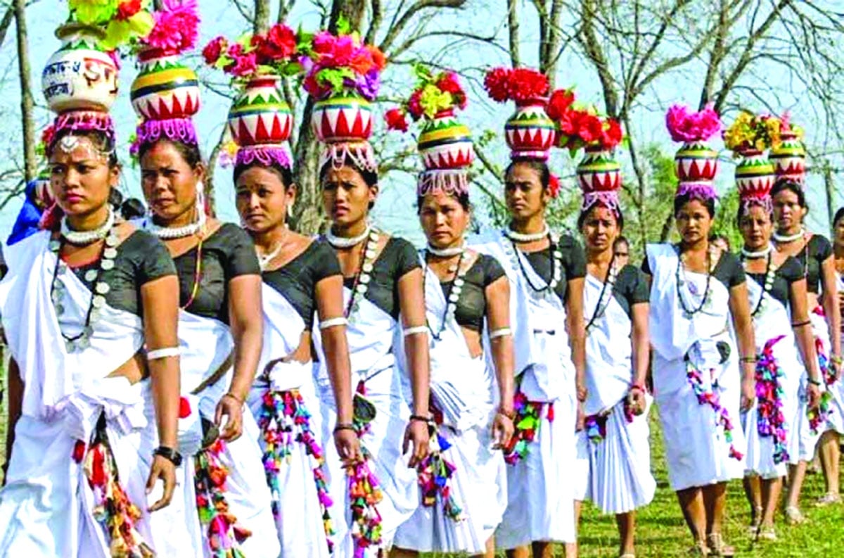 থারু জাতি