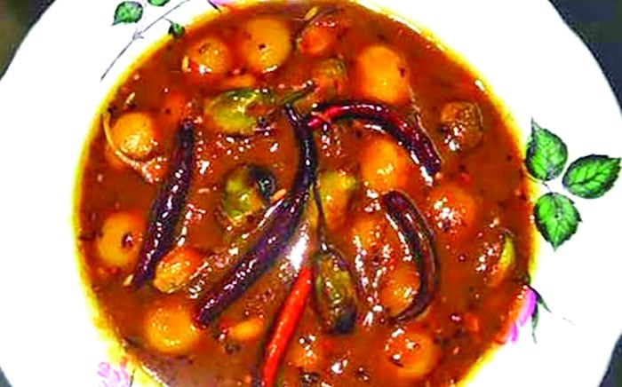 তেঁতুলে আলু-বেগুন বাহার