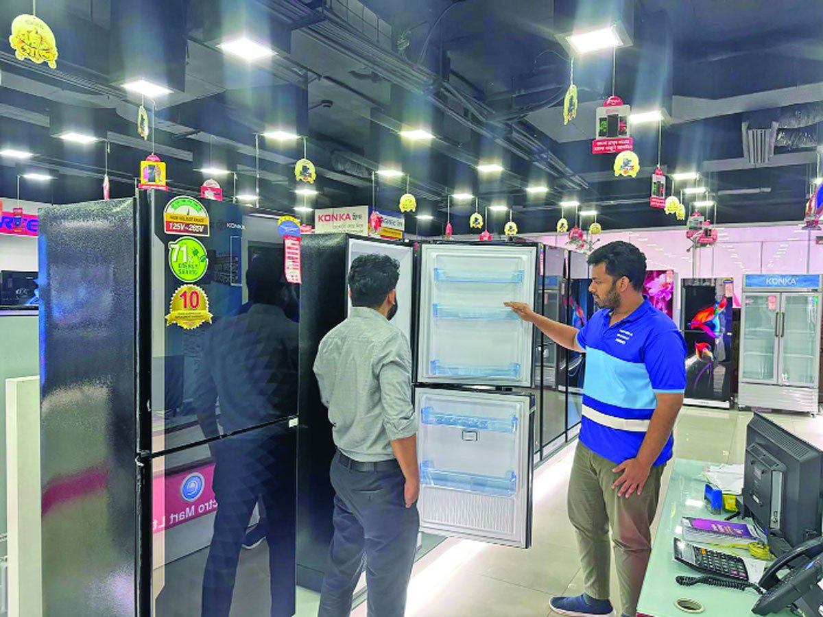 পার্শ্ববর্তী দেশে দ্রুত ফ্রিজ রপ্তানির জন্য প্রস্তুত