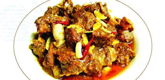 কাটা মসলায় বিফ ভুনা