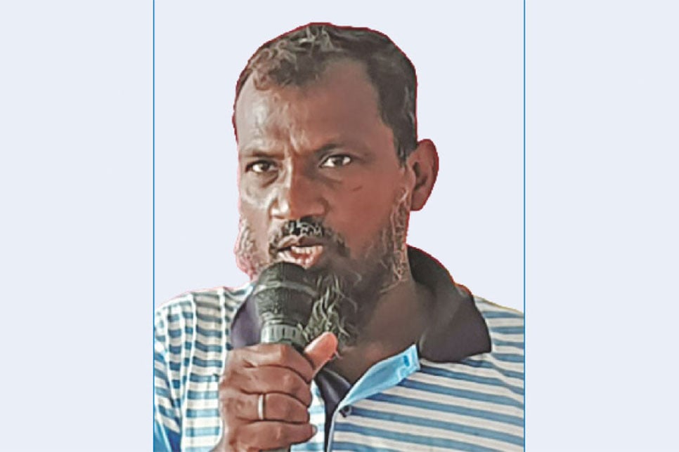 উপকূলীয় দরিদ্র নারীদের বিনামূল্যে প্রশিক্ষণ দিয়ে সেলাই মেশিন দিলো বসুন্ধরা গ্রুপ