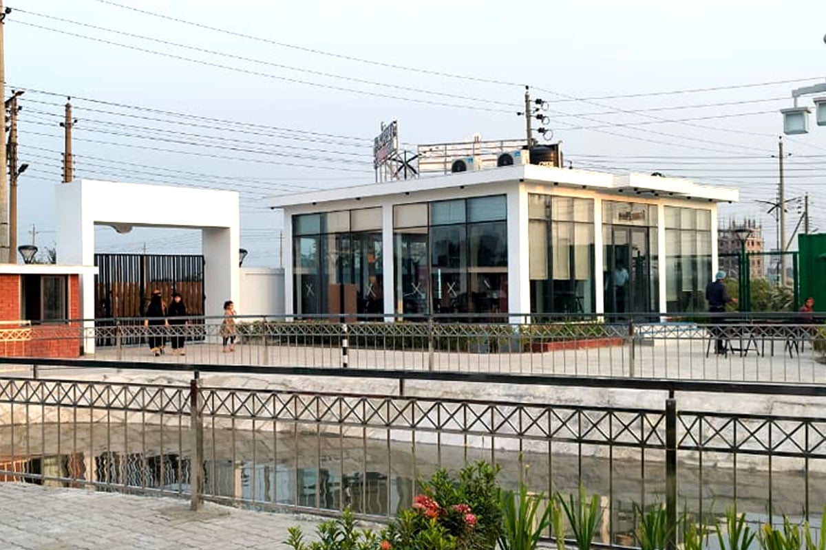 Bashundhara park