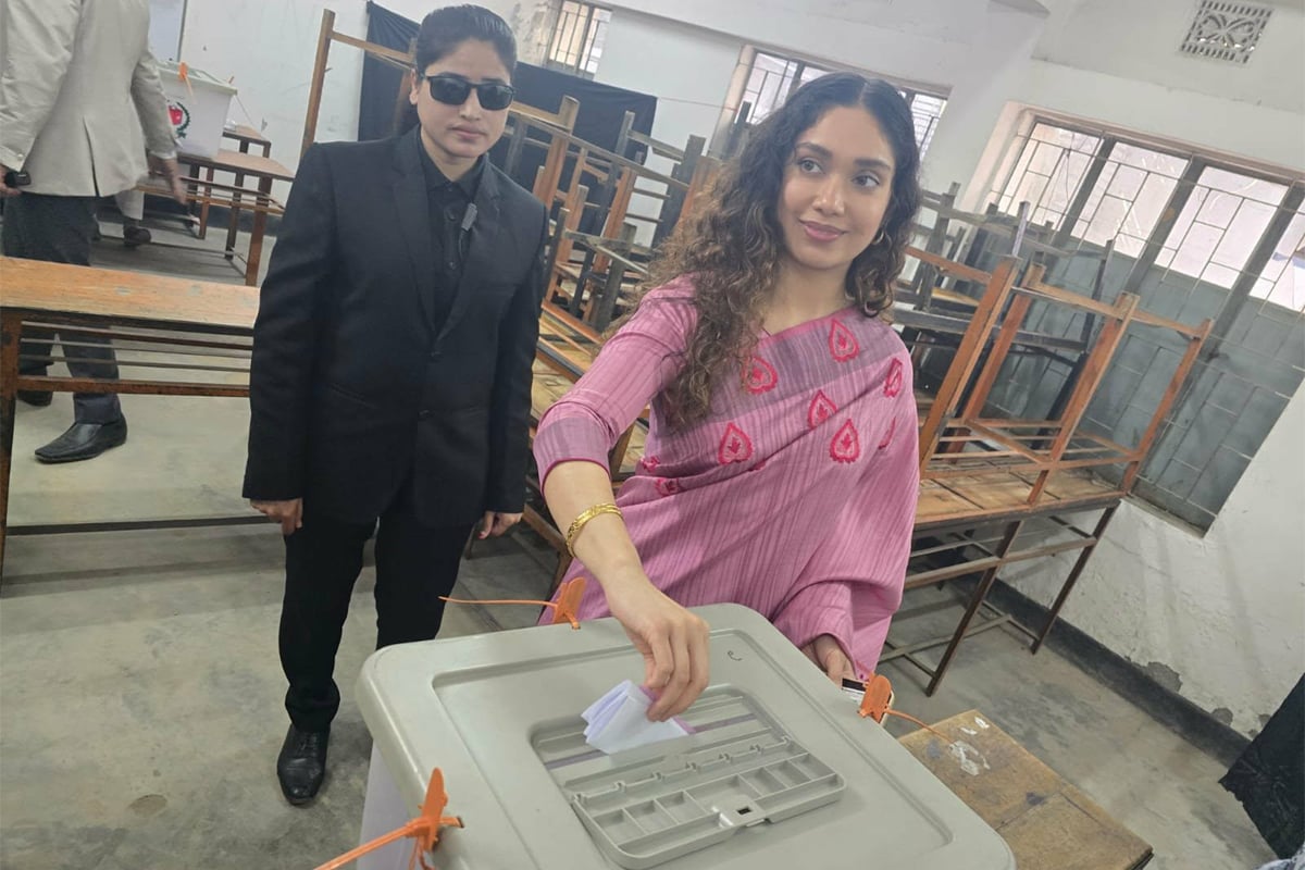 ভোট দিলেন জুবাইদা রহমান ও জাইমা রহমান